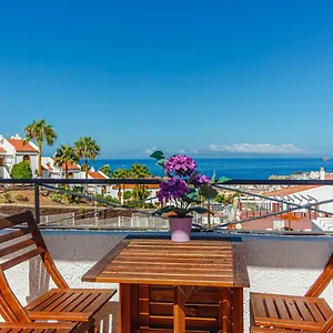 https://villas-canarias-con-vista-al-mar.tenerifehoteles.net