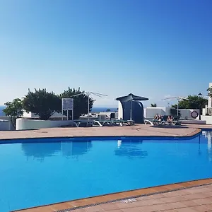 https://bungalow-naila.in-canary-islands.com